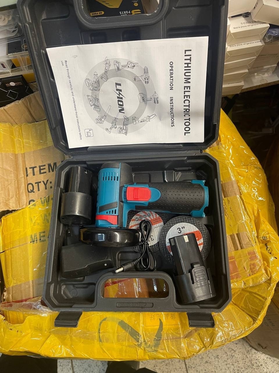 набор инструмента,кейс для электроинструмента,кейс для шуруповерта,набор инструмента для автомобиля,кейс для инструмента