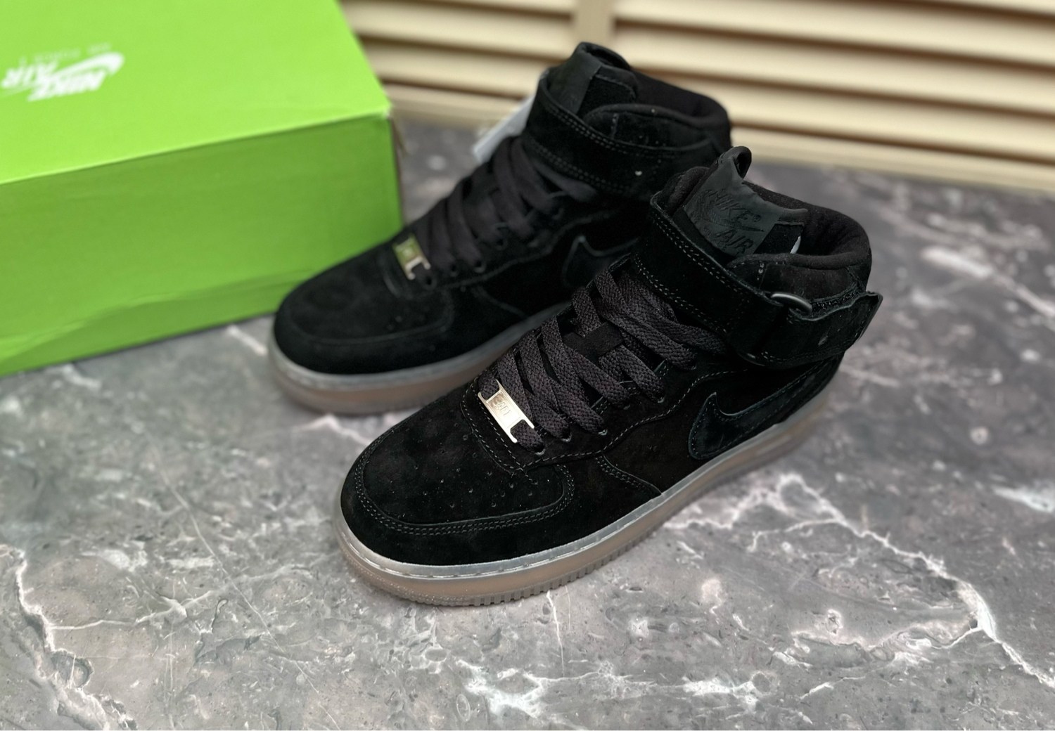 зимние кроссовки nike air force 1 mid,зимние кроссовки nike air force,зимние кроссовки nike air force 1,кроссовки зимние nike air force 1 black,кросcовки nike air force 1