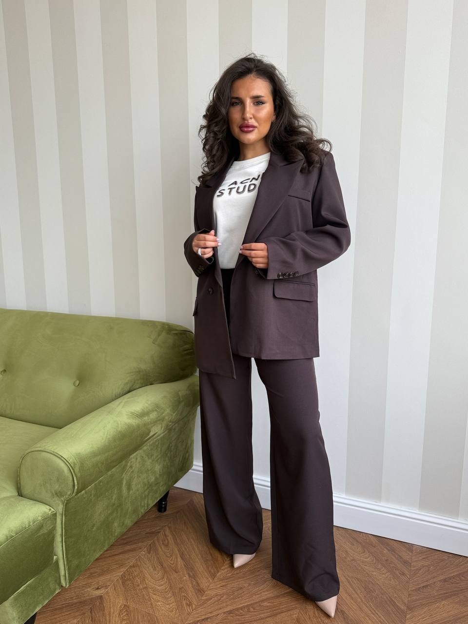 классический брючный костюм,костюм брючный женский,костюм женский,костюм брючный серый,костюм брючной деловой