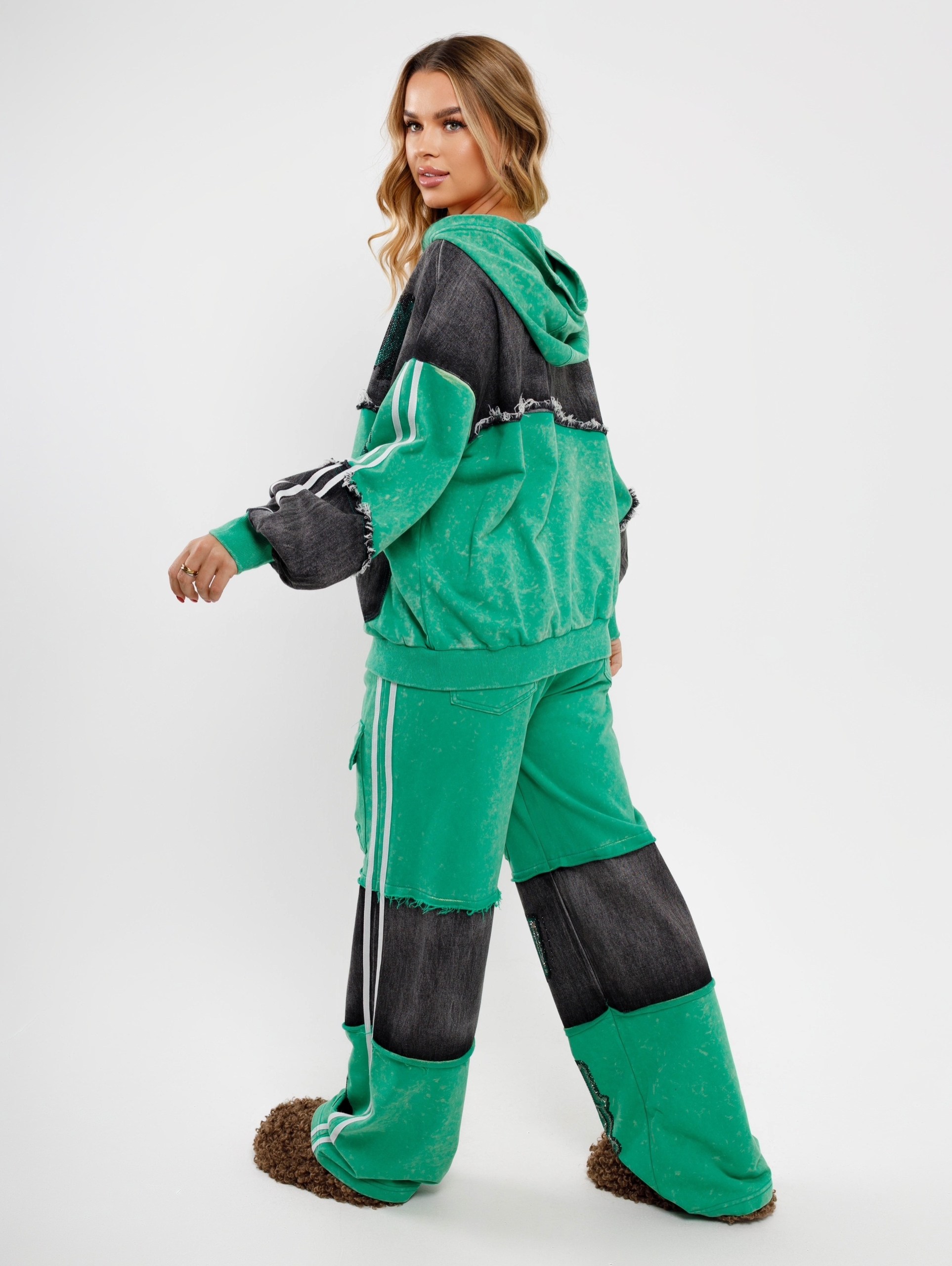 джинсовые костюмы женские,джинсовые костюмы,повседневный костюм,костюм модный,женские костюмы спортивные