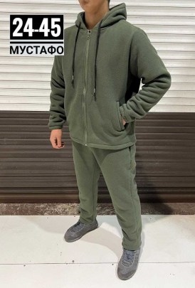 Костюм