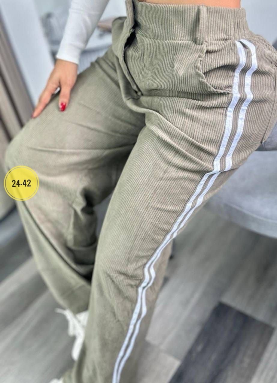 модные костюмы,стильные костюмы,костюм повседневный,костюм бежевый,женские спортивные костюмы