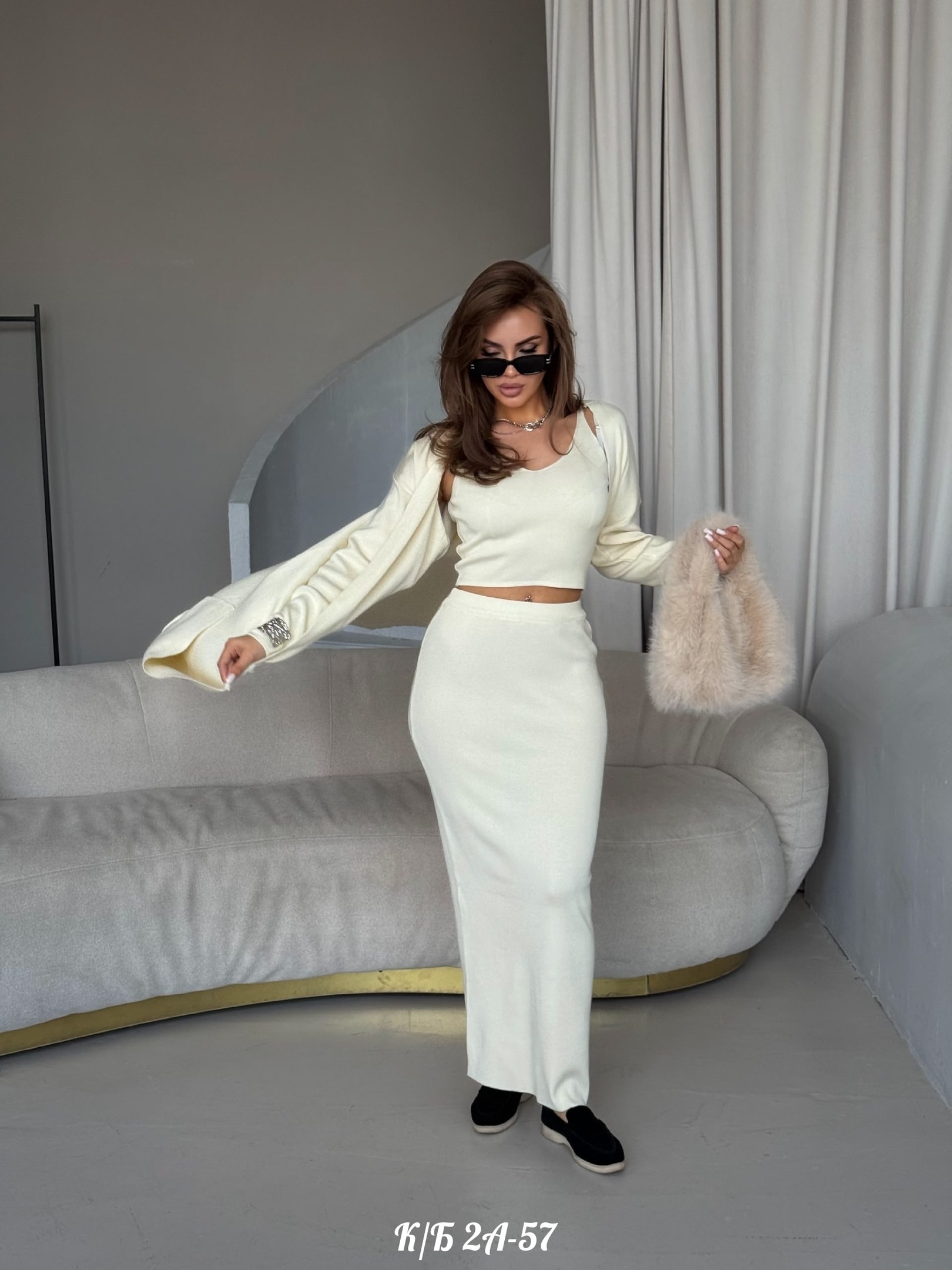 костюм с юбкой,теплый костюм с юбкой,трикотажные костюмы с юбкой,трикотажные костюмы,костюм вязаный с юбкой