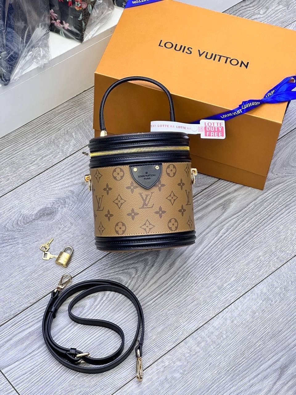 сумкa louis vuitton,сумка louis vuitton cannes,louis vuitton сумка на плечо,louis vuitton женская сумка,сумка ведро луи виттон