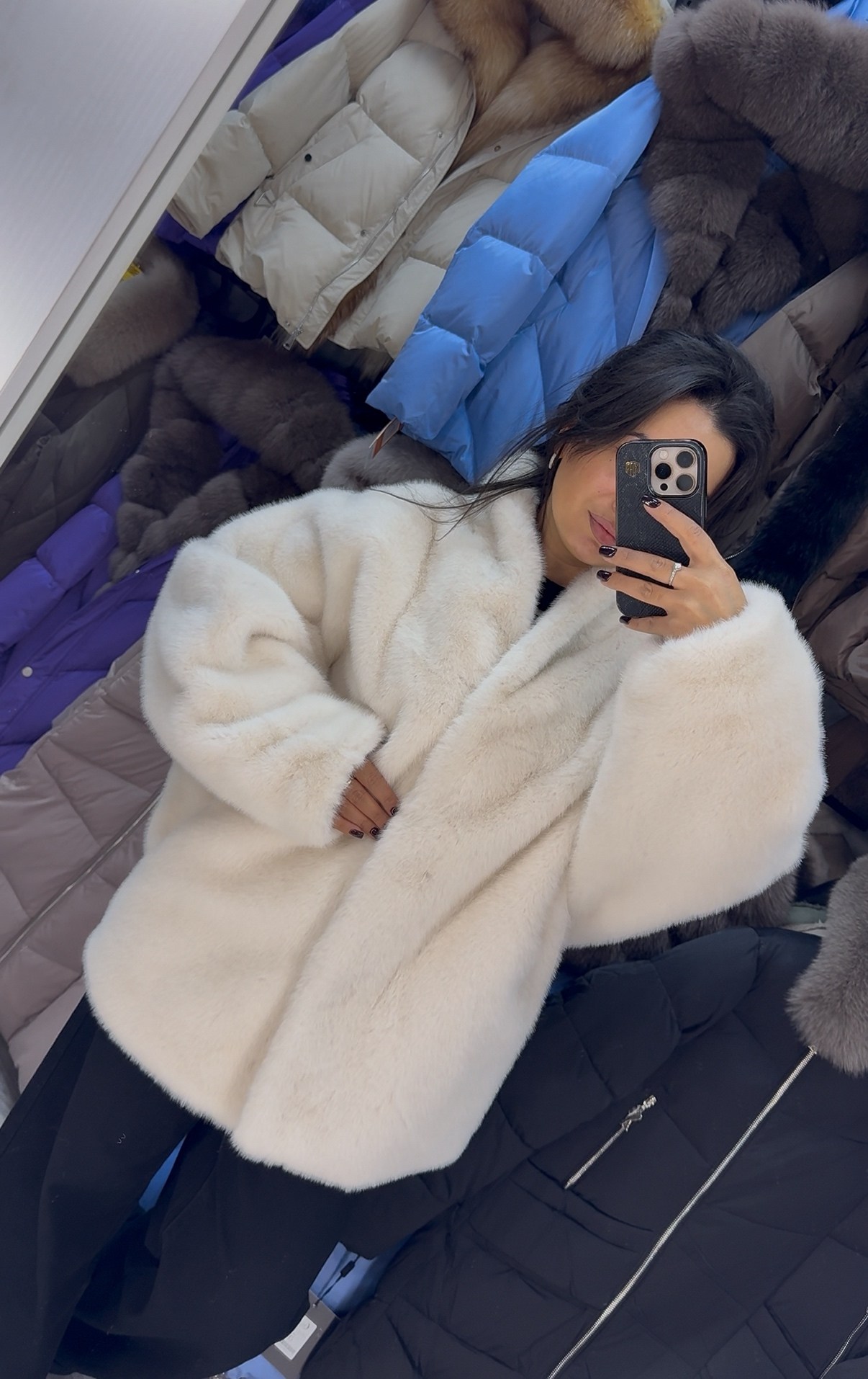 шуба норковая белая,норковые шубы,шуба белая норка,шуба искусственная под норку,шубка