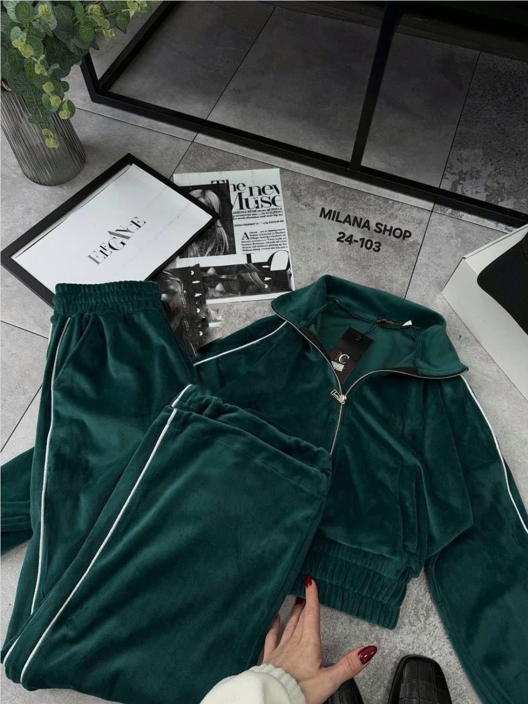 велюровые костюмы,костюм велюровый спортивный,стильные костюмы,спортивные костюм,костюм велюровый женский