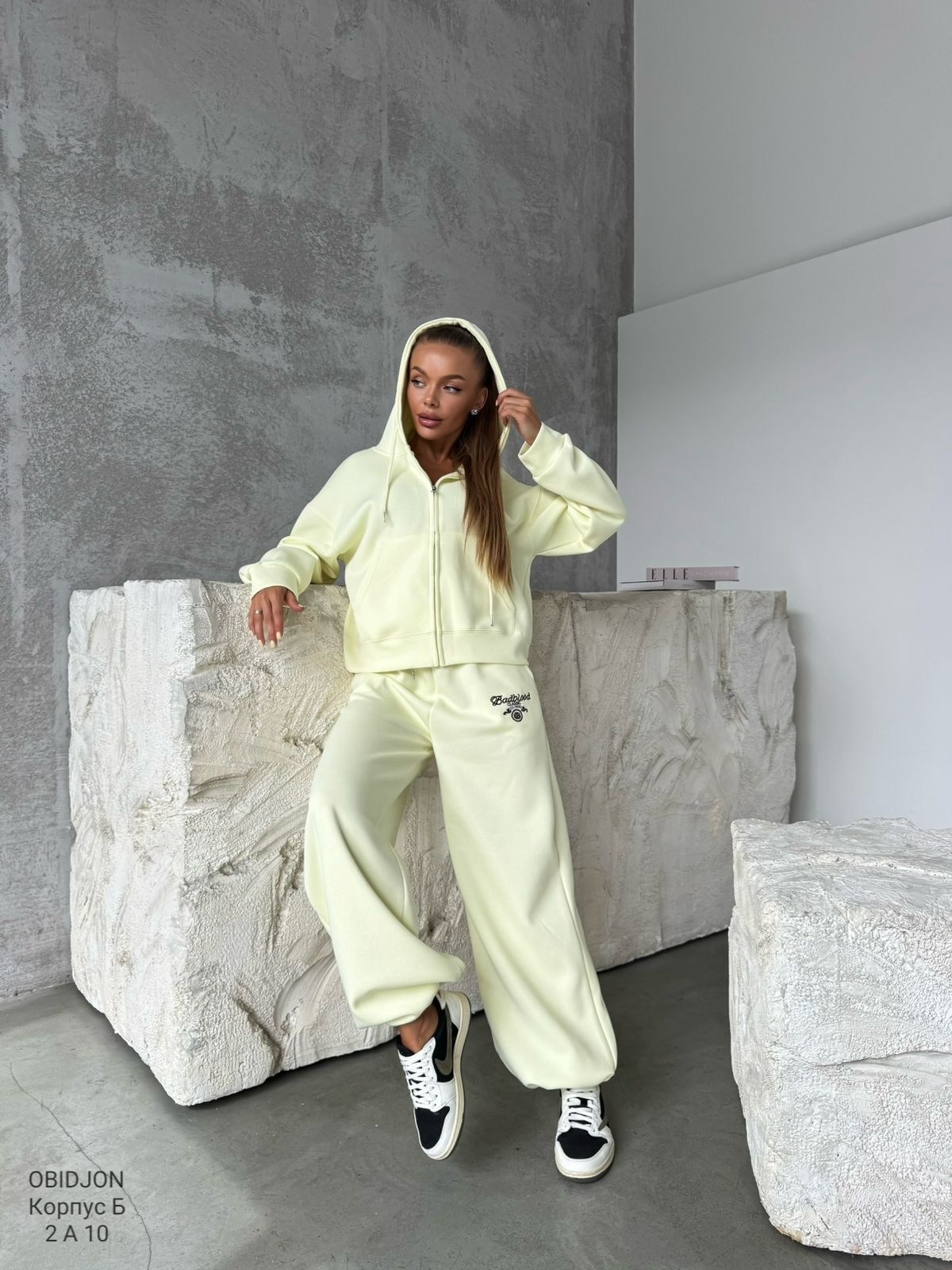 спортивные костюмы женские,стильные костюмы,спортивные костюм,костюмы комплекты,женские костюмы