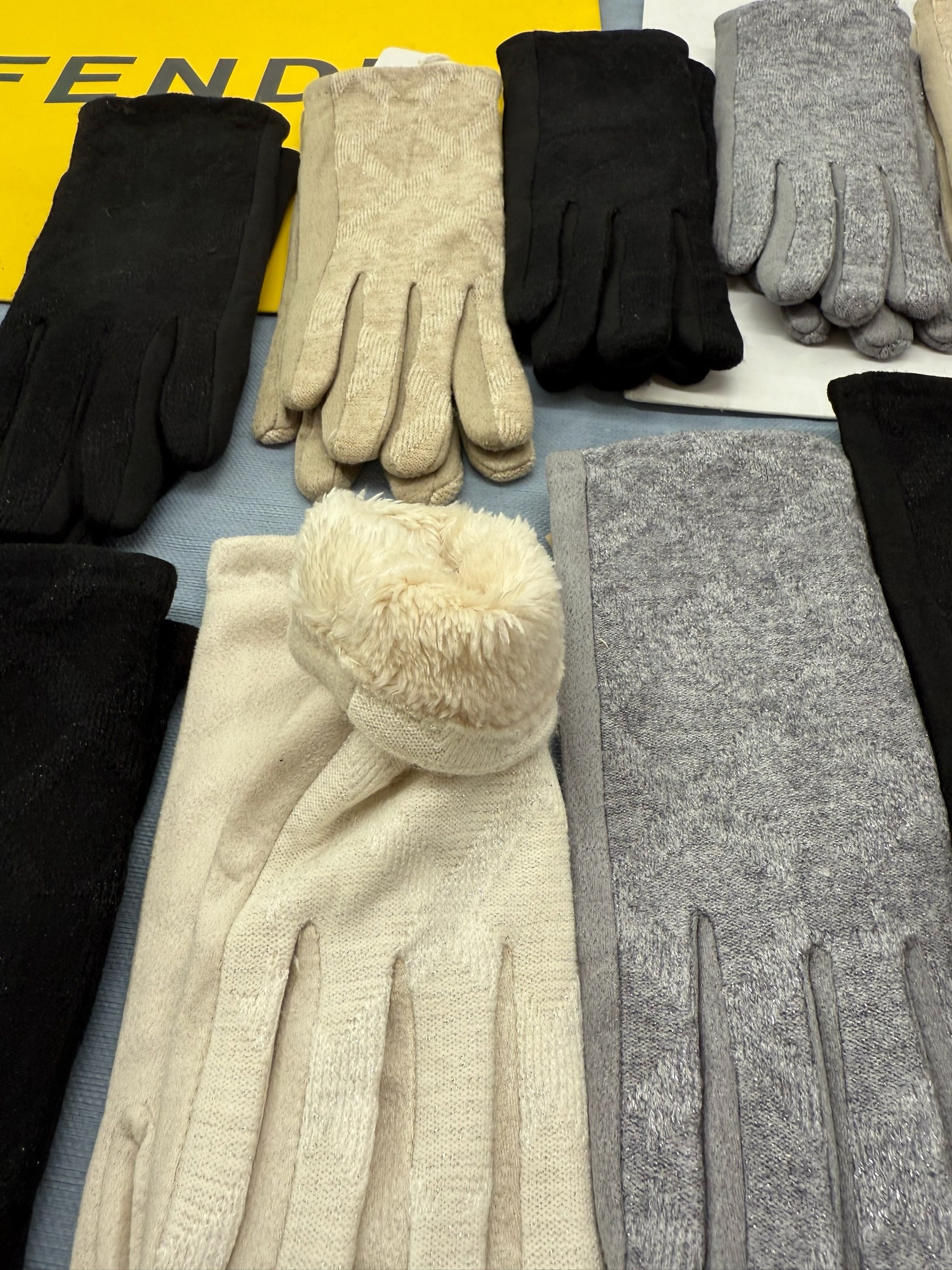 женские перчатки,перчатки женски,перчатки модные,перчатки для женщин,перчатки замшевые