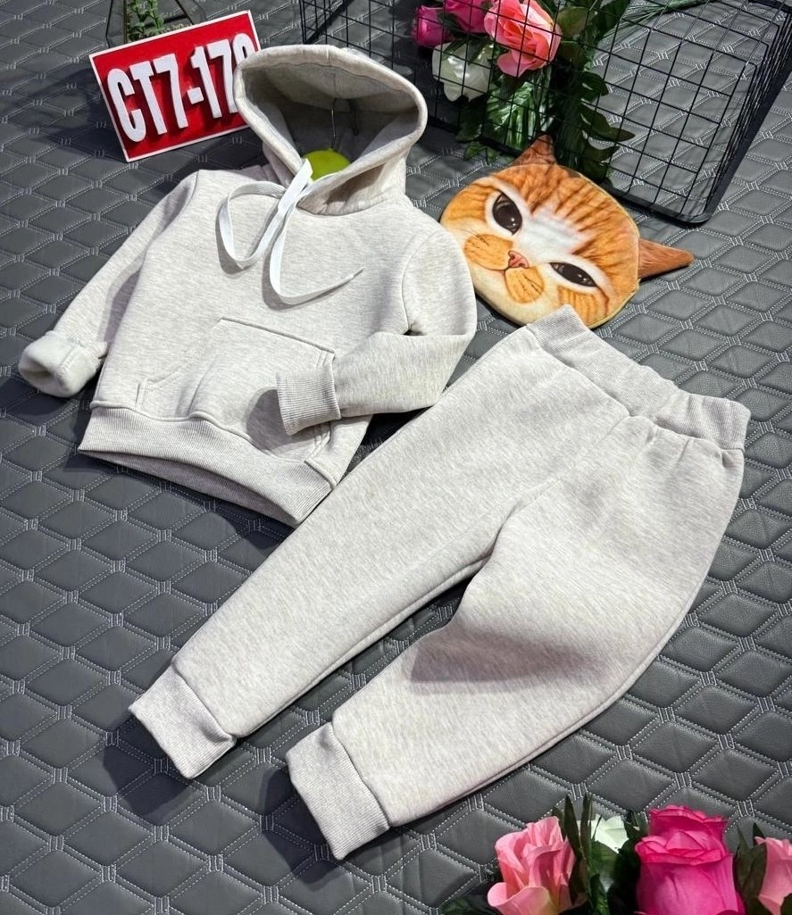 костюм на флисе,теплые спортивные костюмы детские,спортивные костюмы на флисе,спортивные костюмы для девочек,костюм теплый