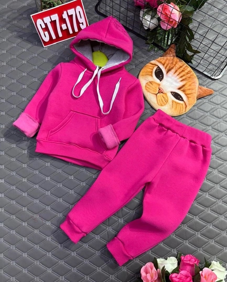 костюм на флисе,теплые спортивные костюмы детские,спортивные костюмы на флисе,спортивные костюмы для девочек,костюм теплый