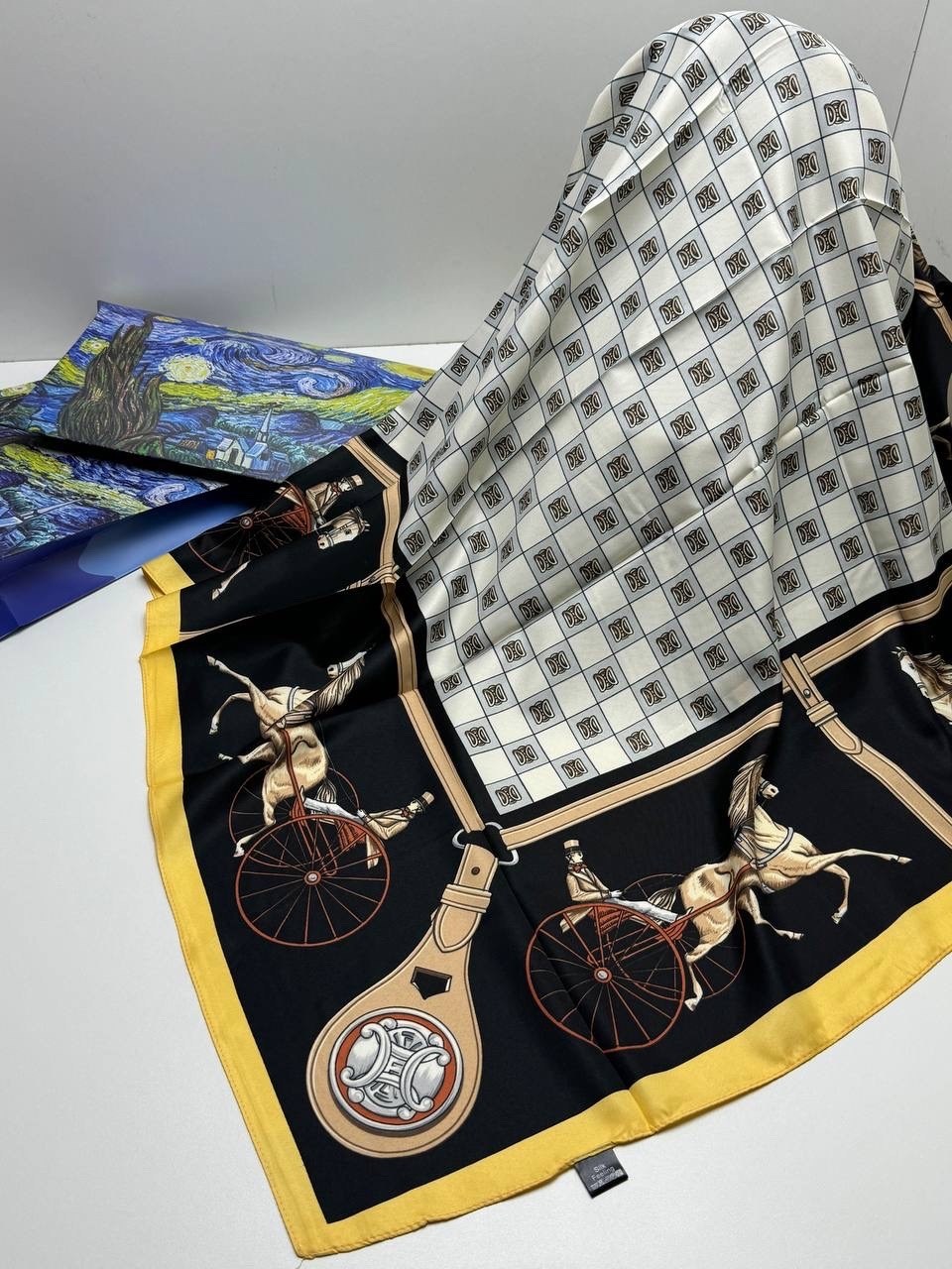 шарф женские,шелковый шарф,косынка шелковая с желтым на шею,женский шелковый шарф,платок шелковый модный