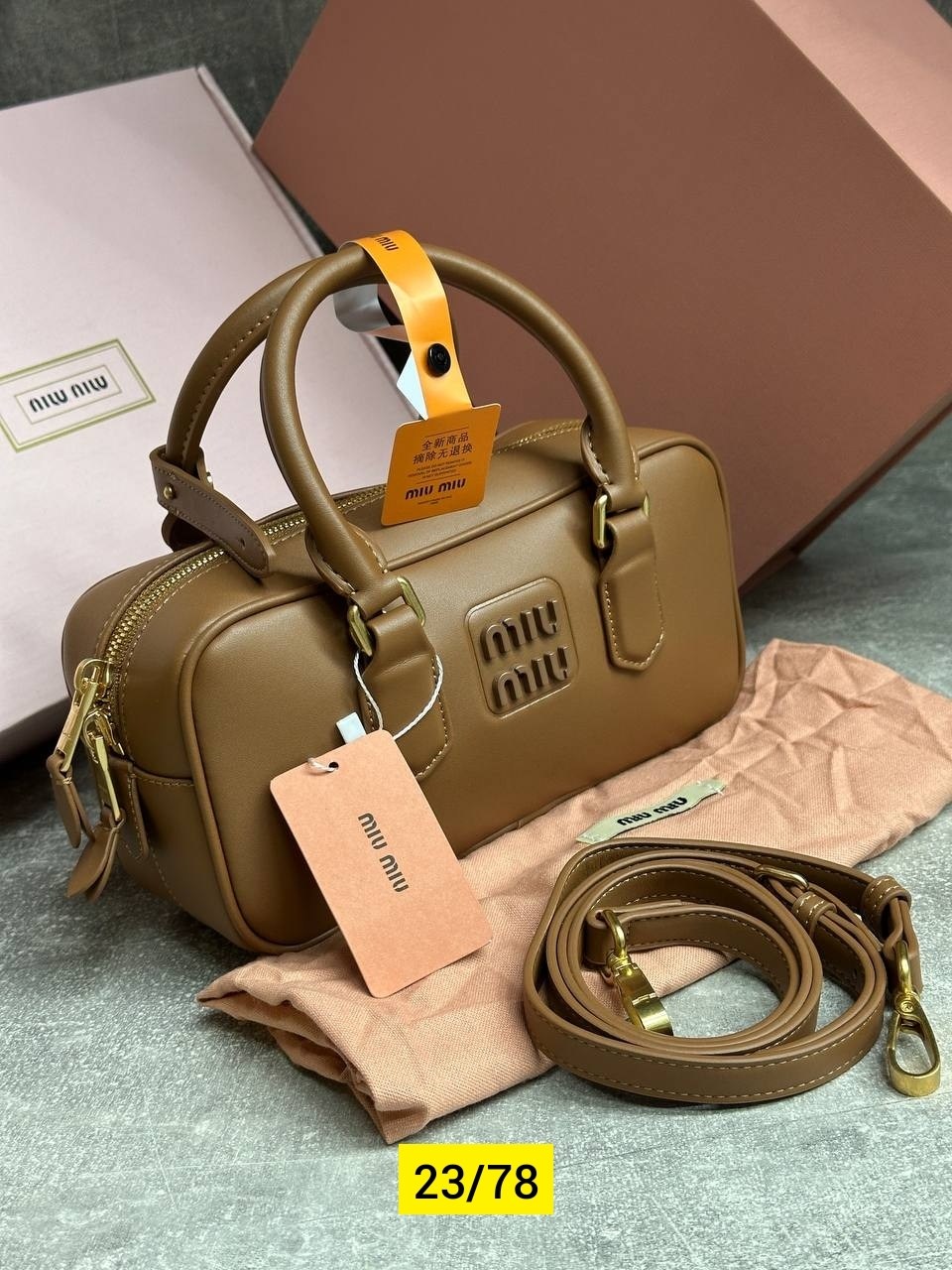 женская сумка miu miu,сумка,сумка miu miu,белая сумка женская,миу миу сумка