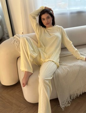 Костюм