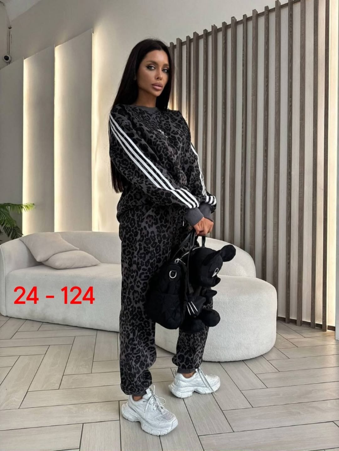 трикотажные костюмы,женские костюмы,костюмчик,костюмы спортивные,спортивные костюмы женские