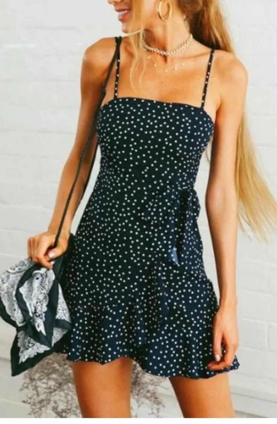 платье в крови,платья без рукавов,платье с кровавыми пятнами,платье,летнее платье