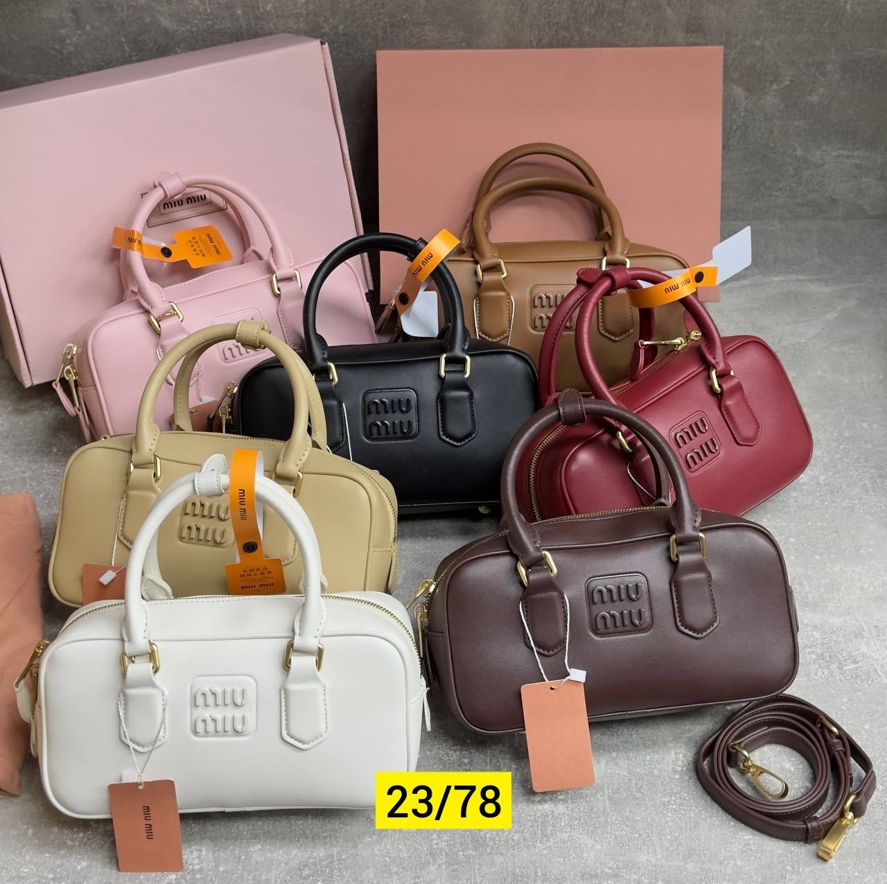 женская сумка miu miu,сумка,сумка miu miu,белая сумка женская,миу миу сумка
