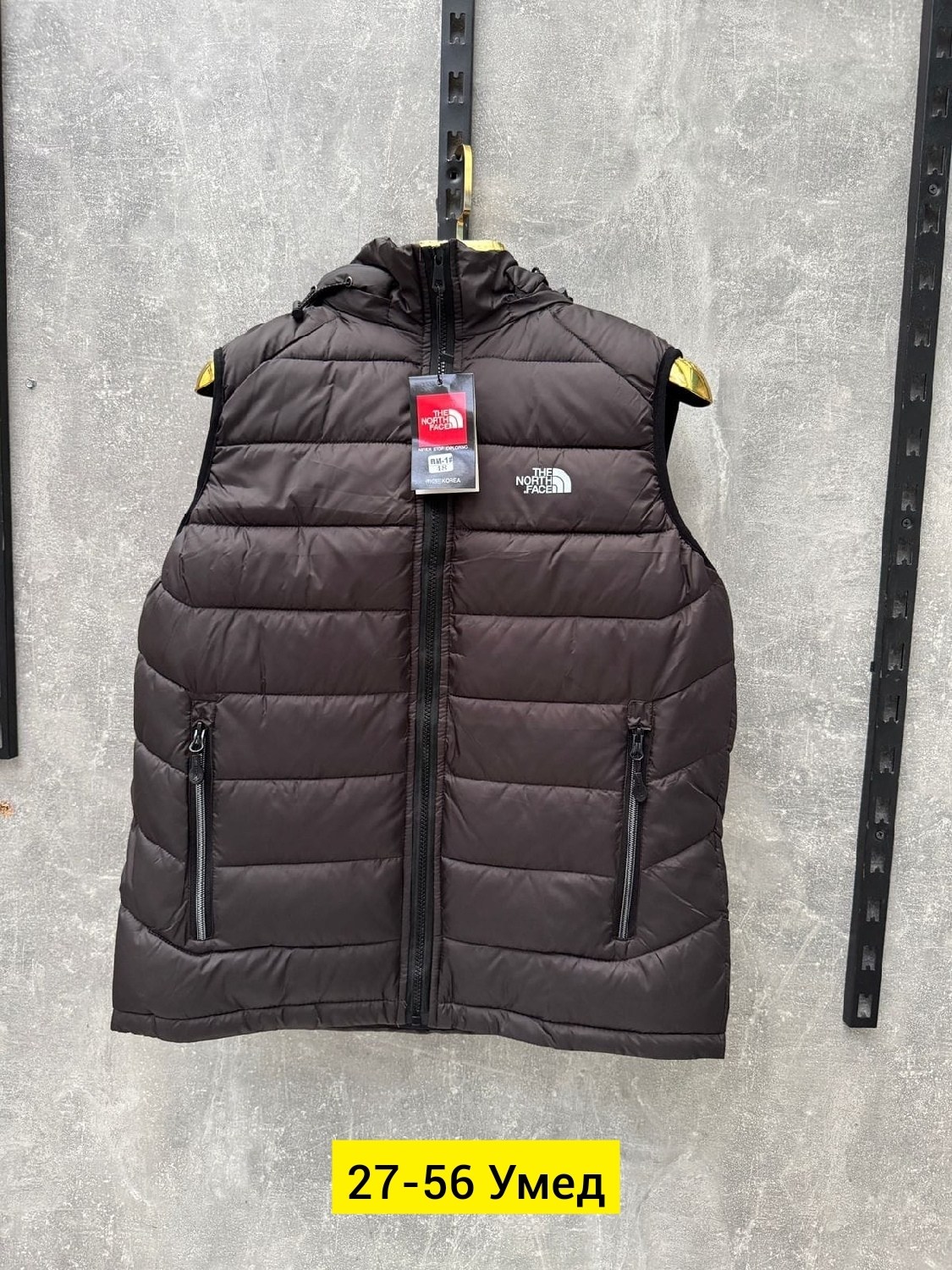 жилетка мужская,жилет мужской,жилетка,безрукавка мужская,жилет