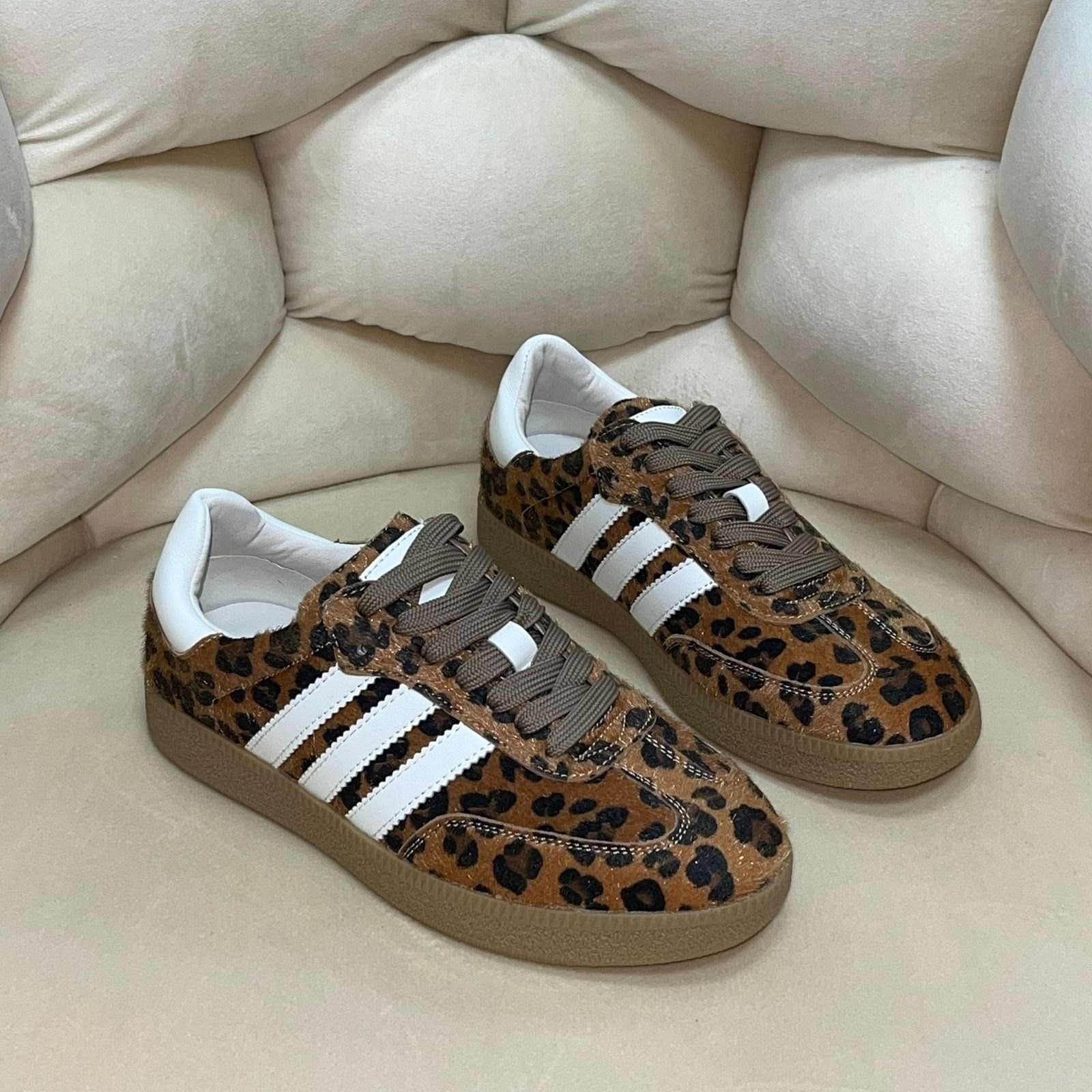 леопардовые адидас самба,кроссовки адидас леопардовые,,adidas gazelle leopard,леопардовые газели адидас