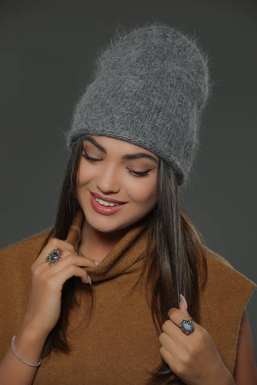 шапка женская бини,шапка женская,женская вязаная шапка,шапка бини,шапка зимняя из ангора