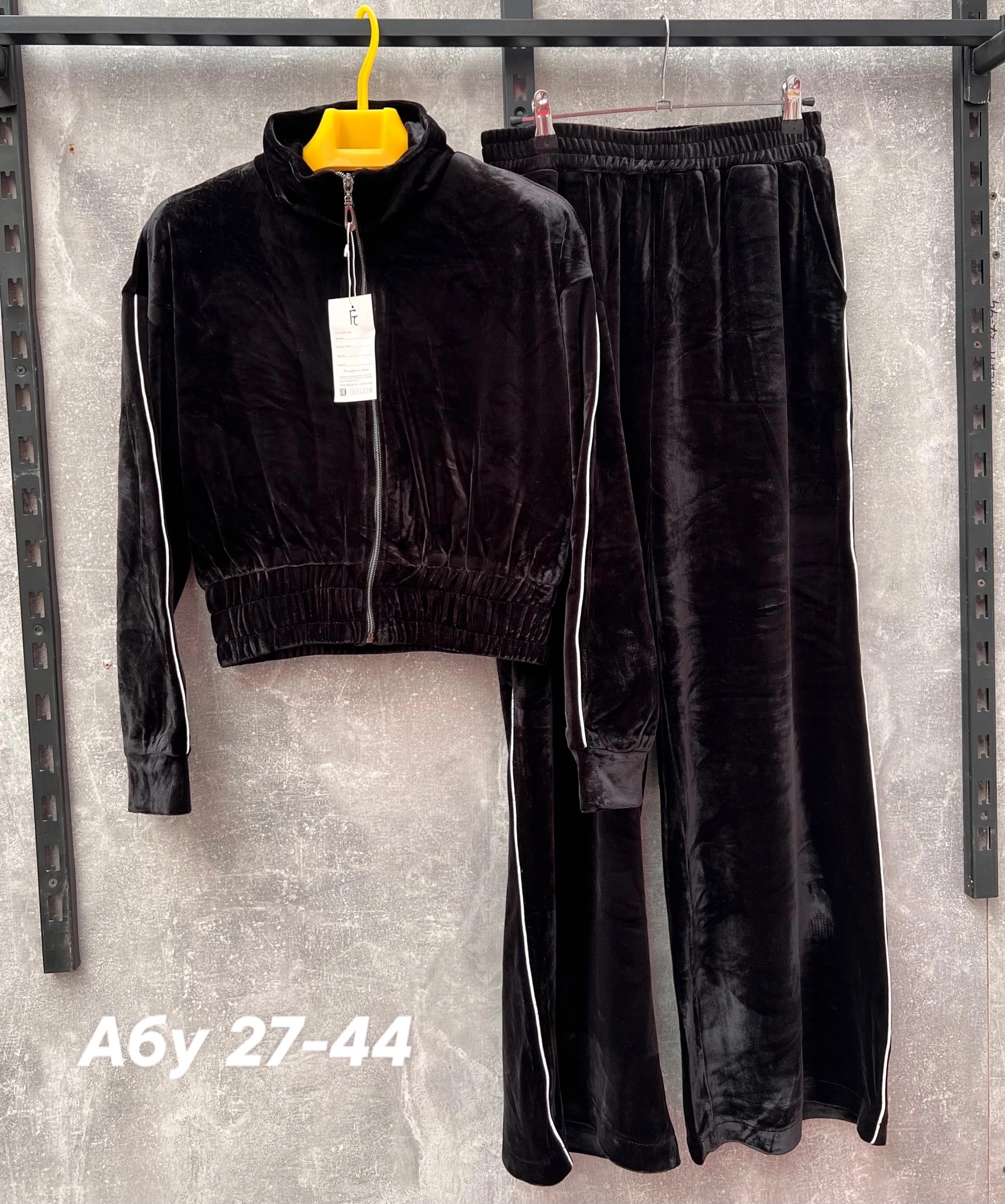 костюм велюровый,костюмы двойки,костюм из велюра,костюмы спортивные велюровые,костюм модный