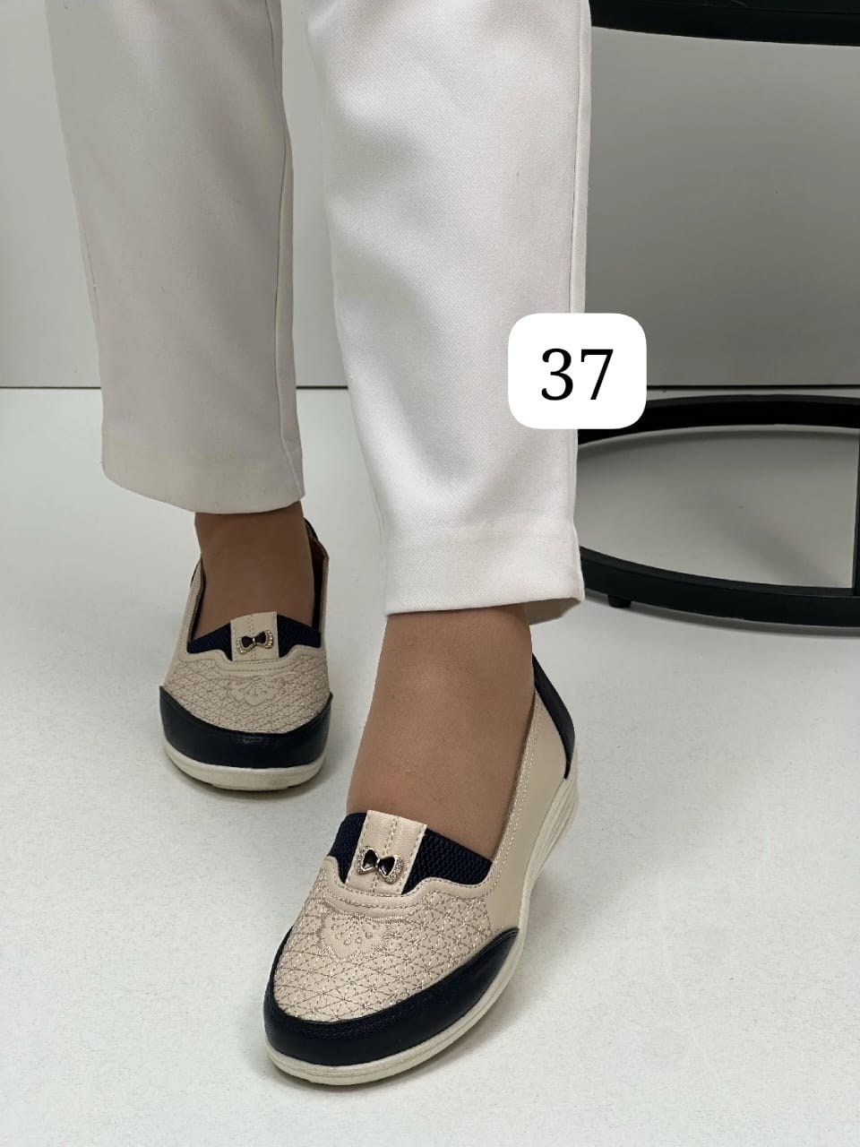 ,кожаные шлепки,женские шлепанцы,босоножки сандали,шлепки женские кожаные