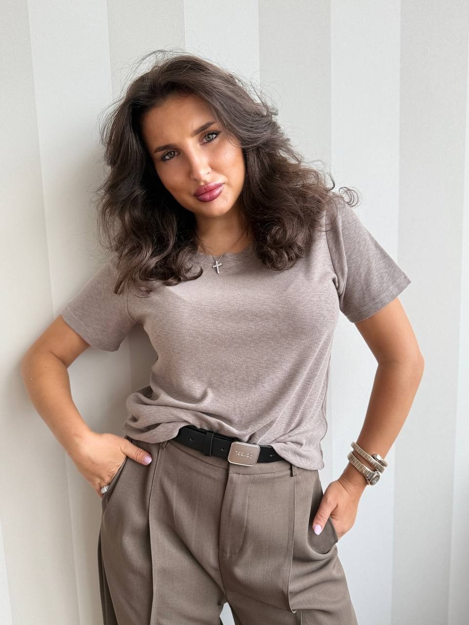 трикотажная футболка,стильный джемпер,футболка женская,кофточка,блузка женская