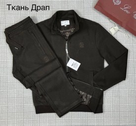Костюм