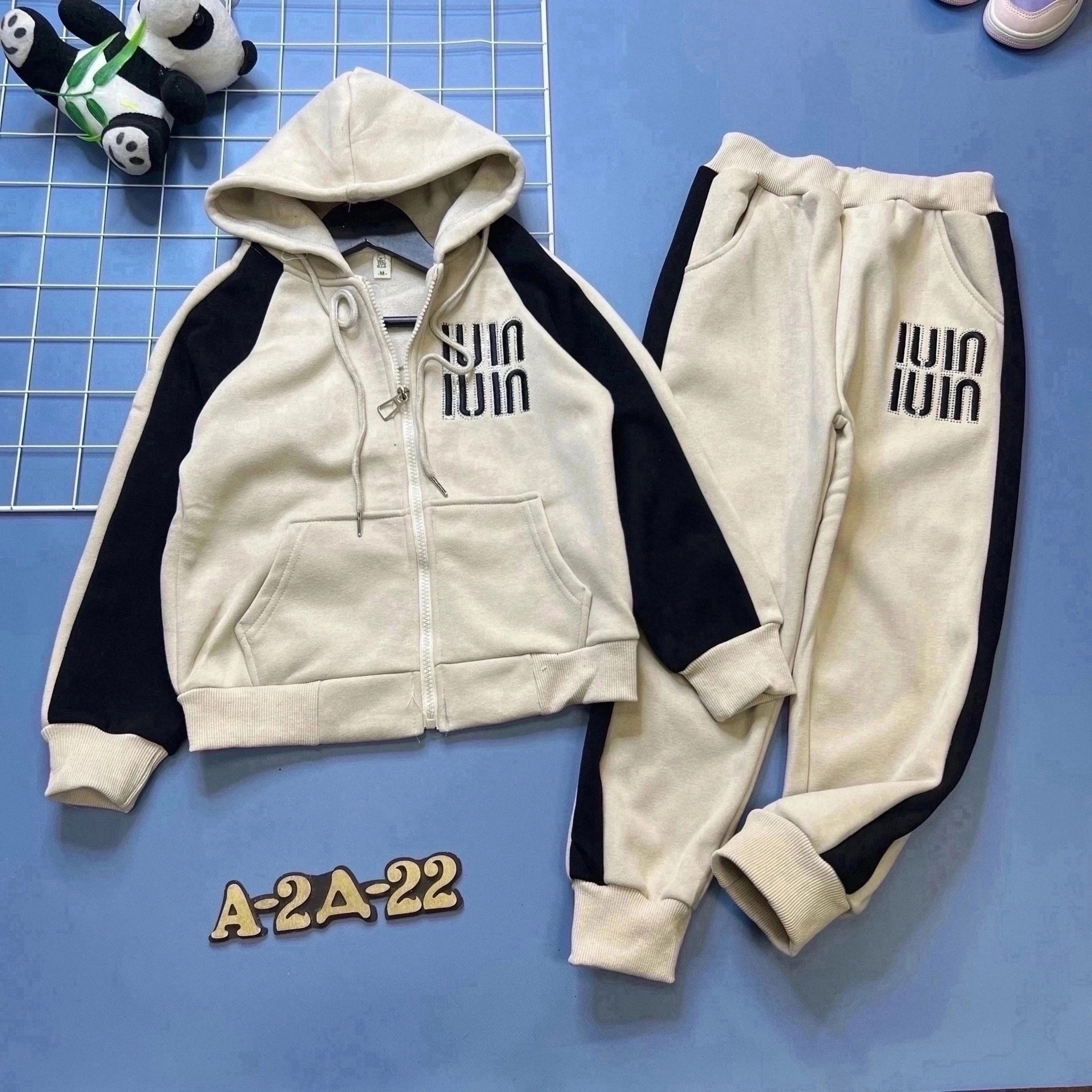 костюм на флисе,костюмы спортивные подростковые,детский костюм спортивный,детский костюм,костюмы спортивные детские