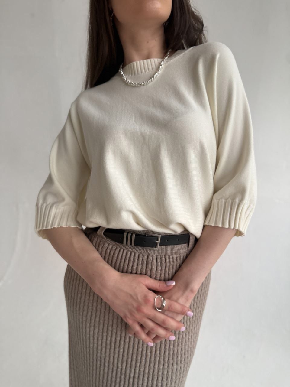 бежевый джемпер,джемпер молочный,джемпер,джемпер свободного кроя,повседневный джемпер