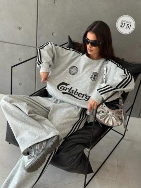 Костюм