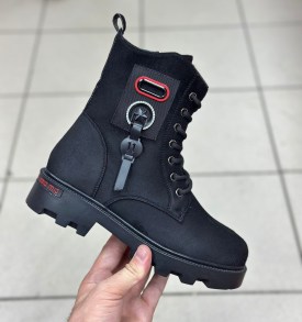 Ботинки