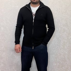 Свитер
