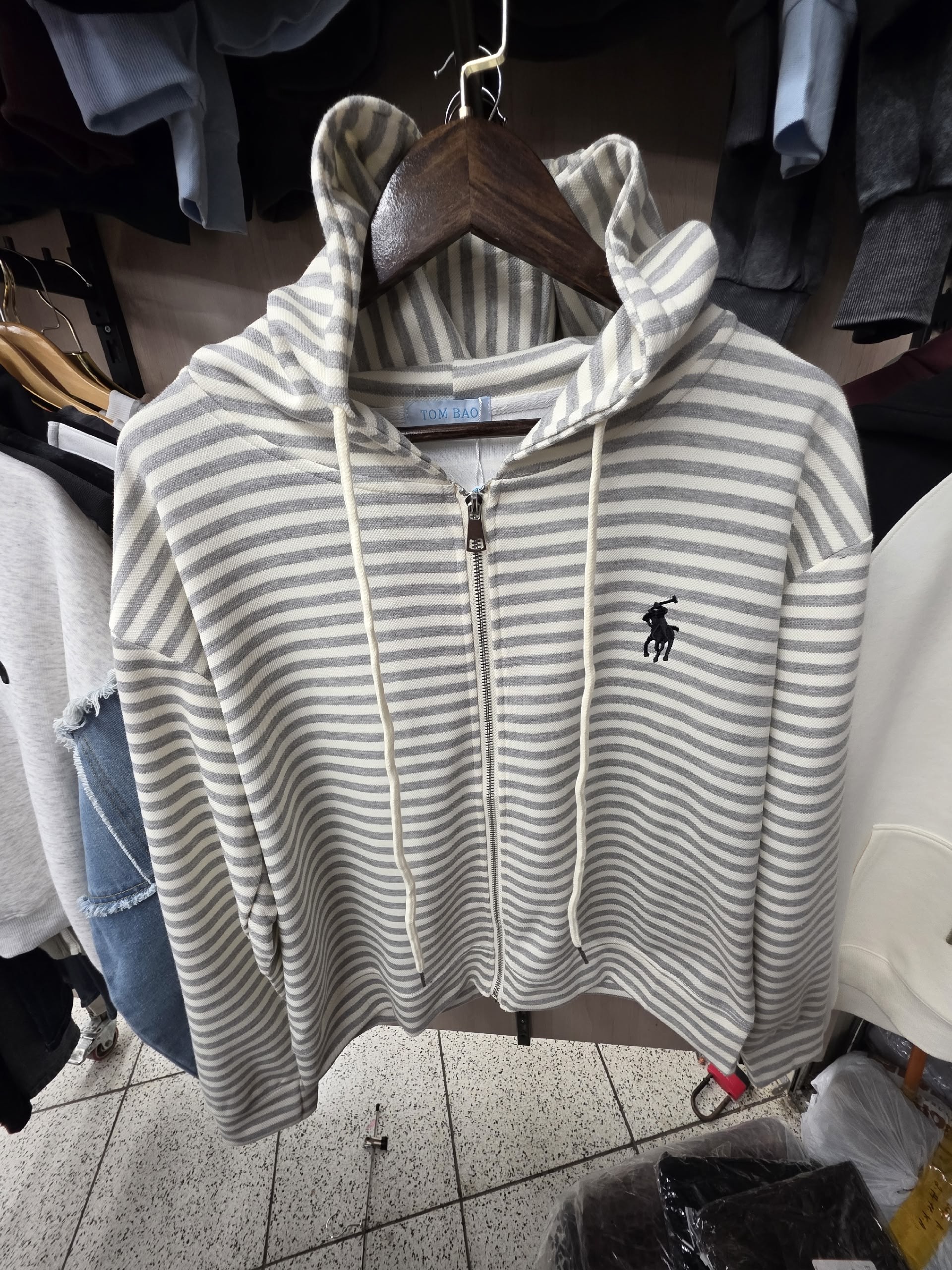 толстовка кофта,модная толстовка,женские кофты,одежда толстовка,женское толстовка