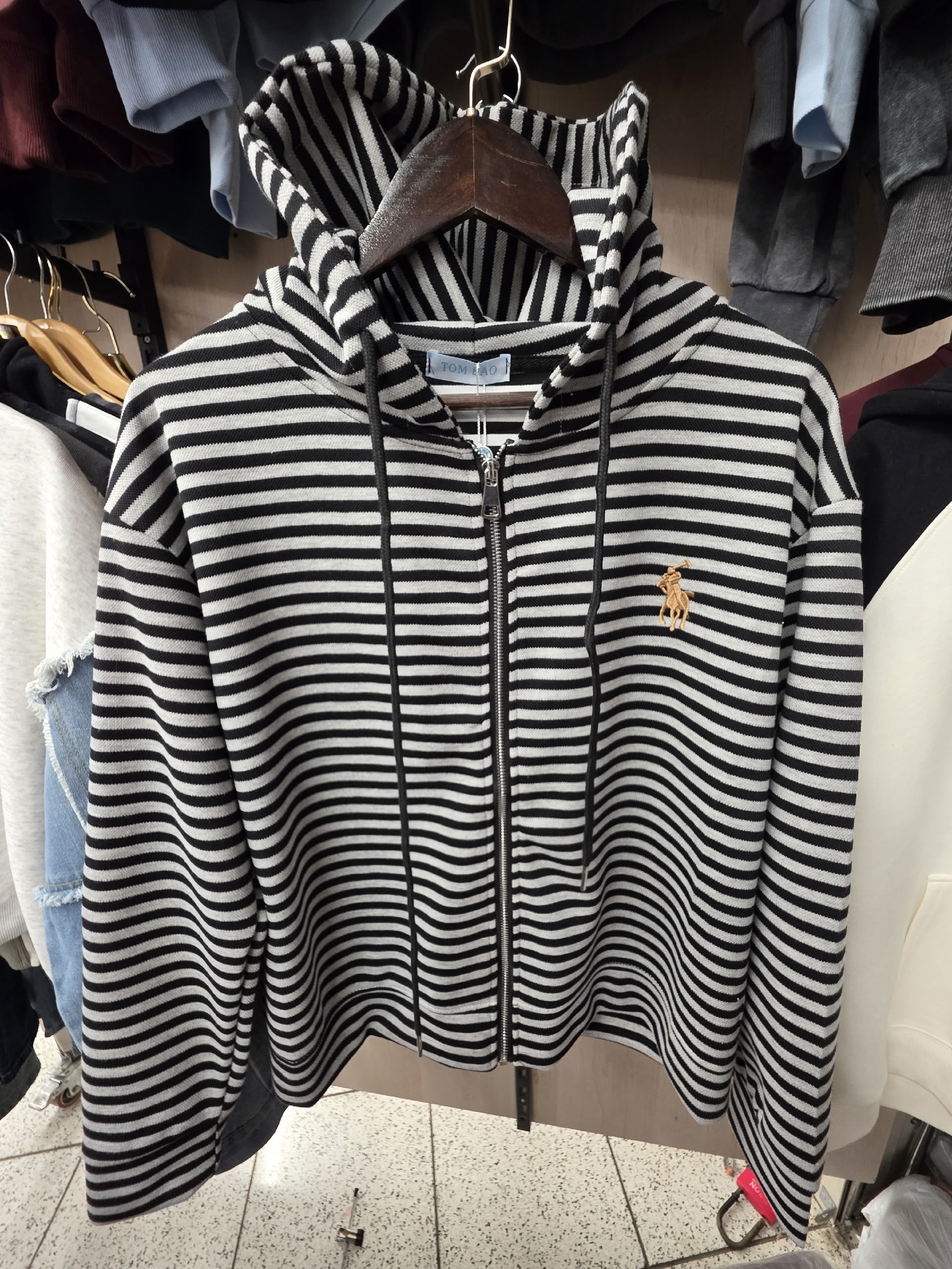 толстовка кофта,модная толстовка,женские кофты,одежда толстовка,женское толстовка