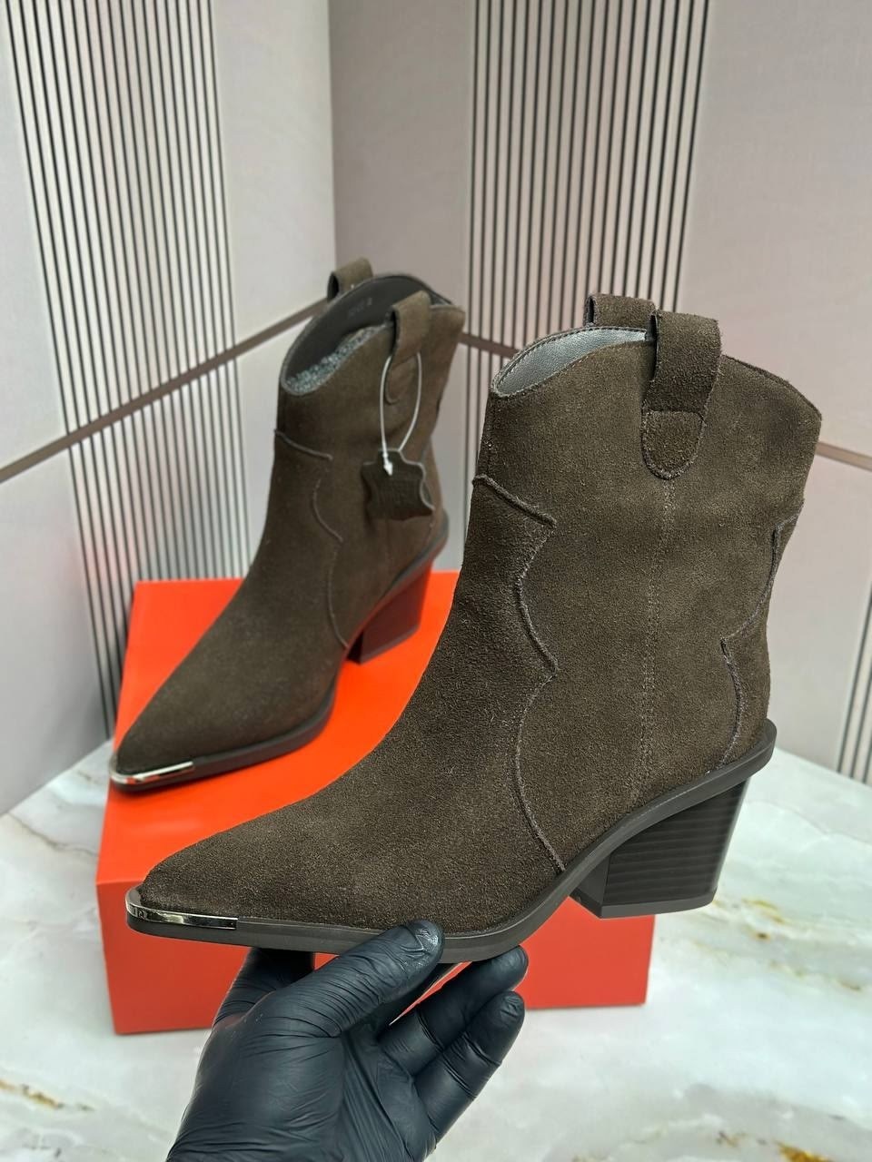 ,ботильоны казаки, женская,казаки замшевые эконика,сапоги казаки женские