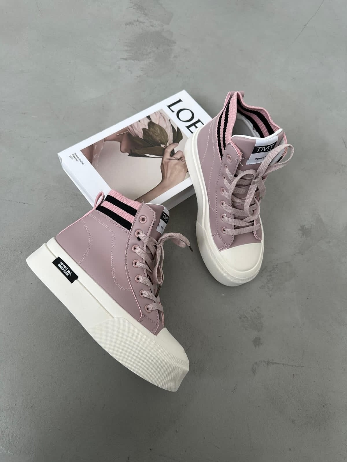 кеды новинка,,кеды женски, женская,кроссовки женскиe