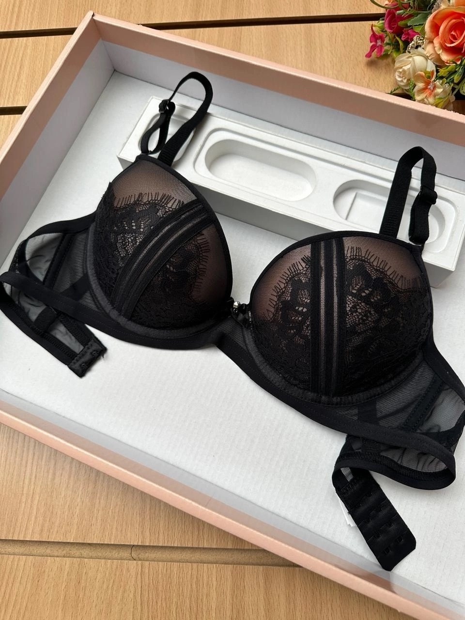 бюстгальтеры женские,комплект с бюстгальтером,женский нижнее белье,бюстгальтер пушап,бюстгальтер