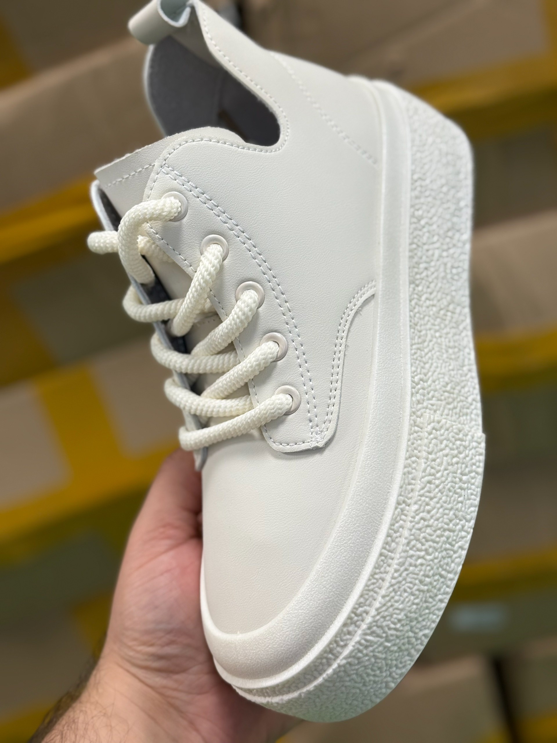 , женская,обуви,спортивная ,белые кеды