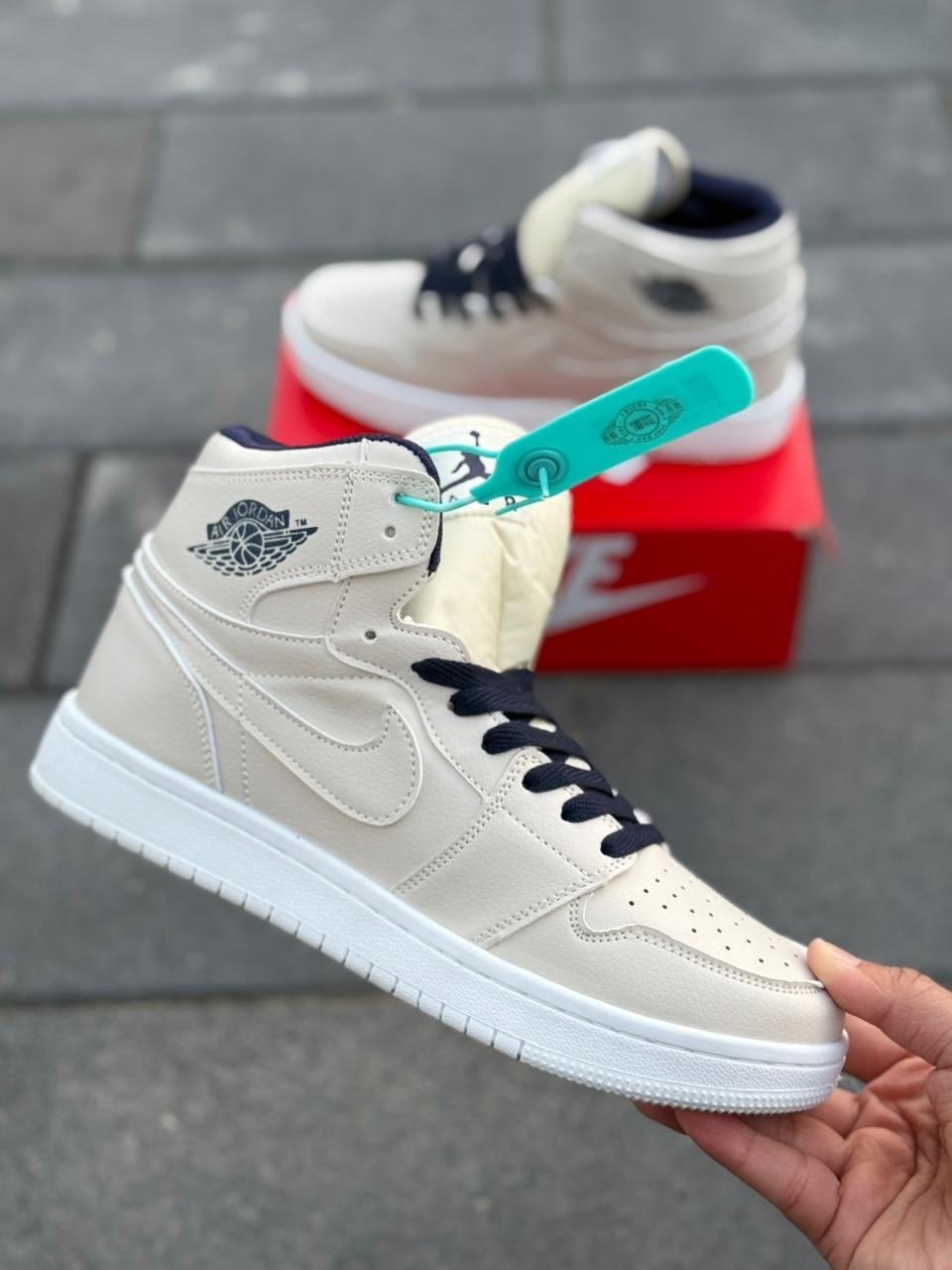 nike air jordan 1 retro high,nike air jordan 1 mid,nike air jordan 1 mid se,nike air jordan 1 retro high og,nike air jordan 1