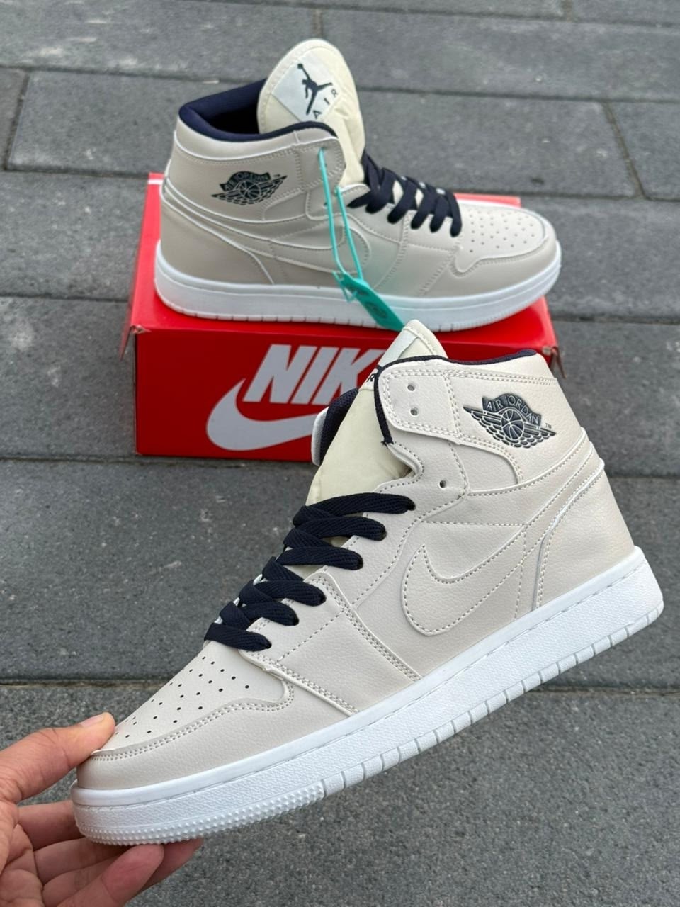 nike air jordan 1 retro high,nike air jordan 1 mid,nike air jordan 1 mid se,nike air jordan 1 retro high og,nike air jordan 1
