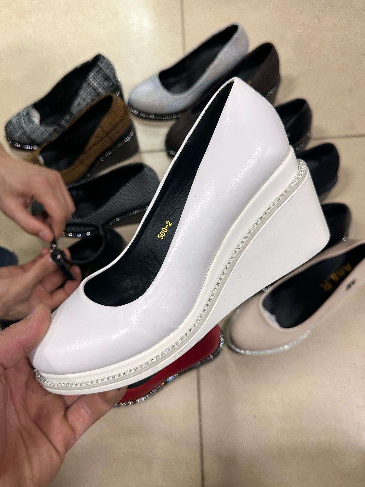 ,женская ,туфли женские,туфли женские черные на танкетке,обуви