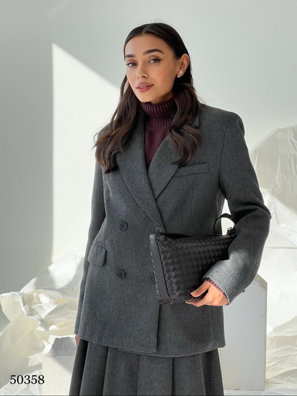 жакет двубортный,жакет и юбка,жакет,жакет удлиненный,женские костюмы с юбкой