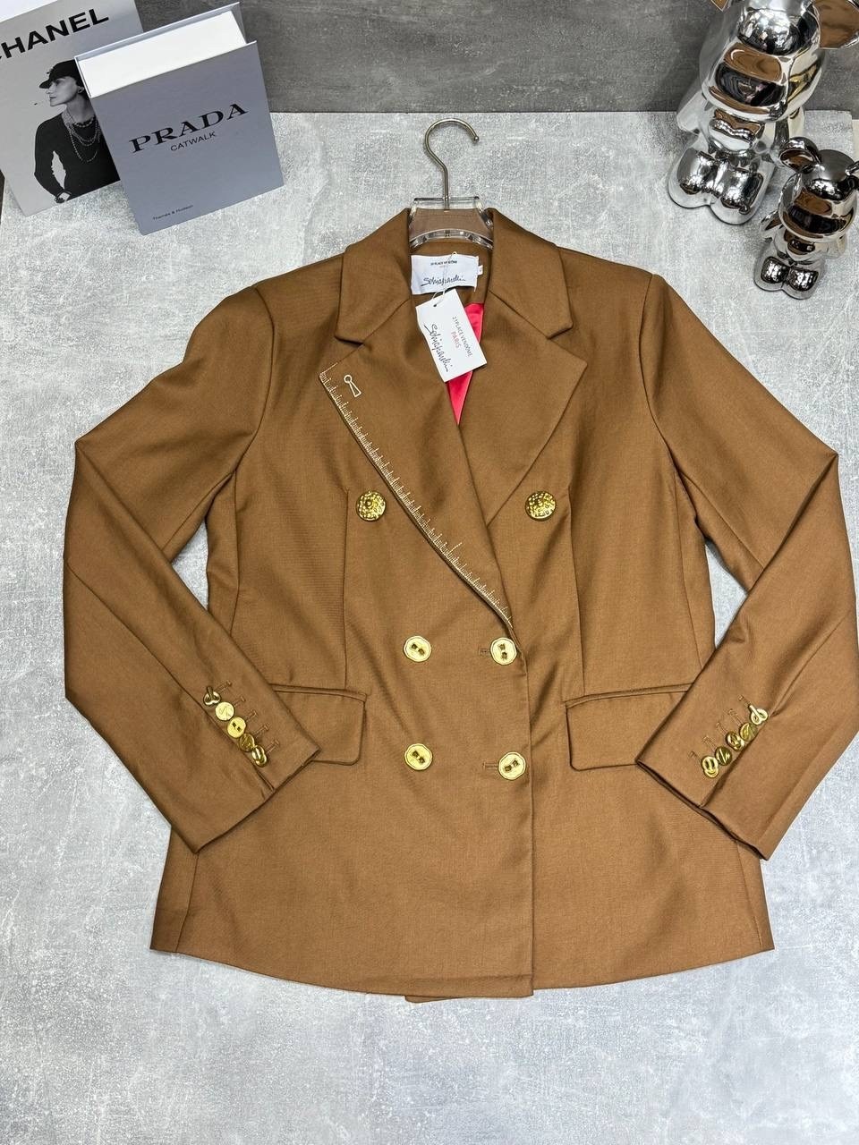 женский двубортный блейзер,двубортный блейзер,женский двубортный пиджак,пиджак блейзер,пиджак и жакет