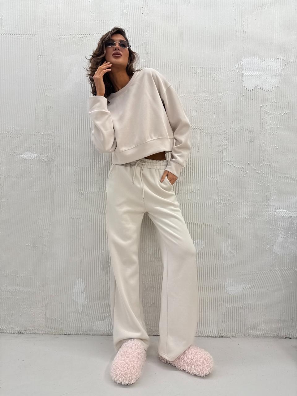 костюм женский на флисе,трикотажный костюм,костюм с брюками,костюм на флисе,спортивные костюмы женские