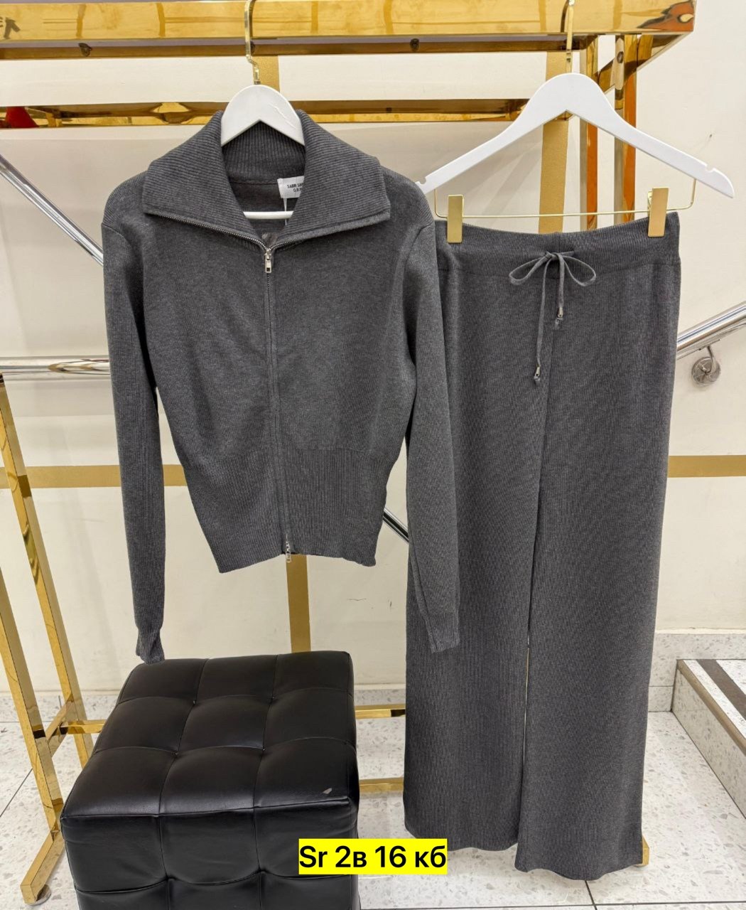 трикотажные костюмы,женские костюмы,женский вязаный костюм,вязаные костюмы,спортивные костюм