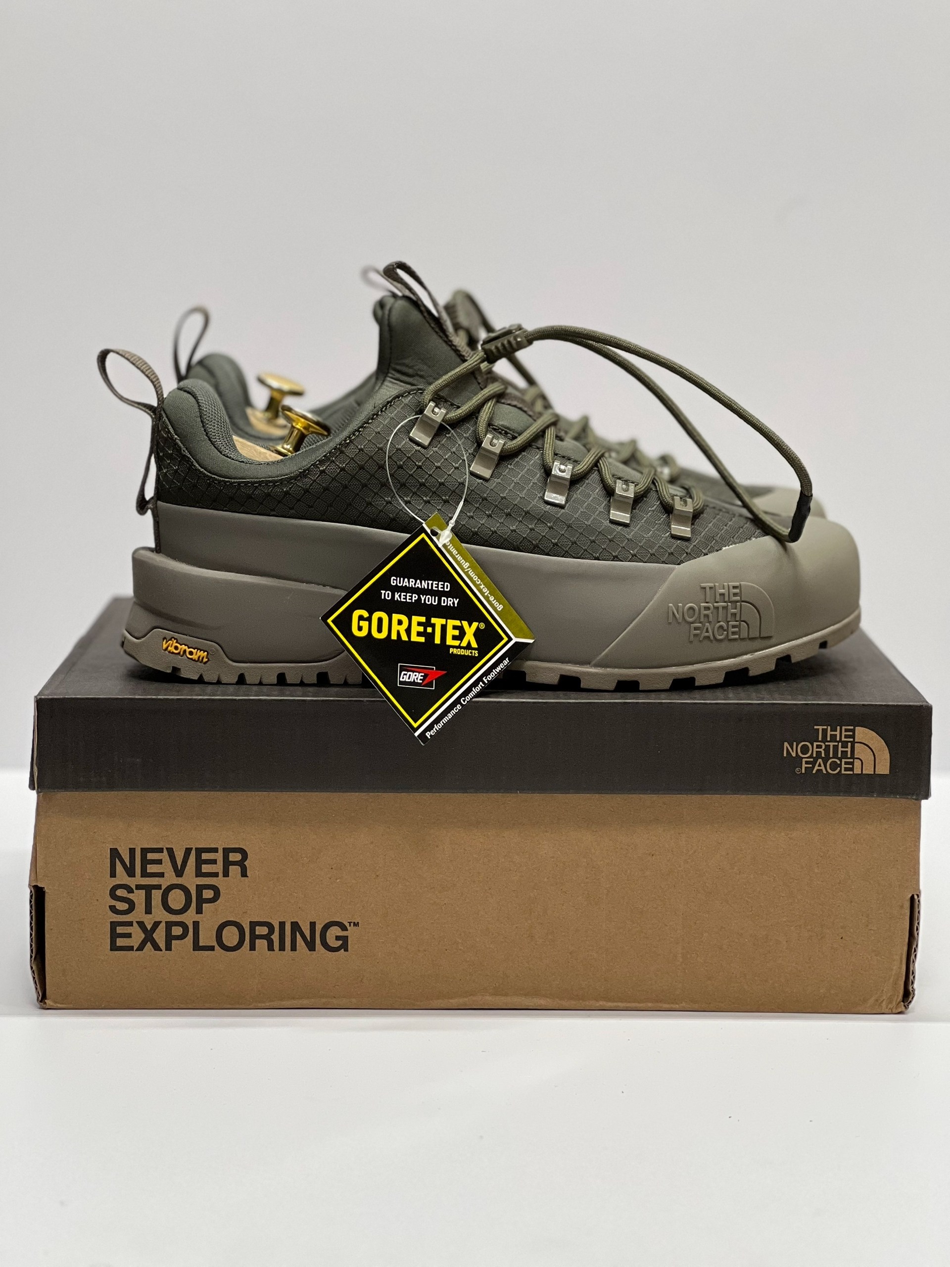 кроссовки the north face,,ботинки the north face,кроссовки для походов,повседневные кроссовки