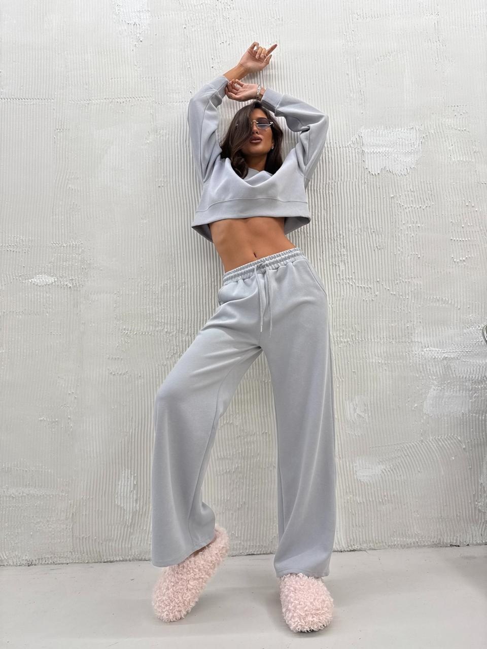 костюм женский на флисе,трикотажный костюм,костюм с брюками,костюм на флисе,спортивные костюмы женские