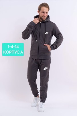 Костюм