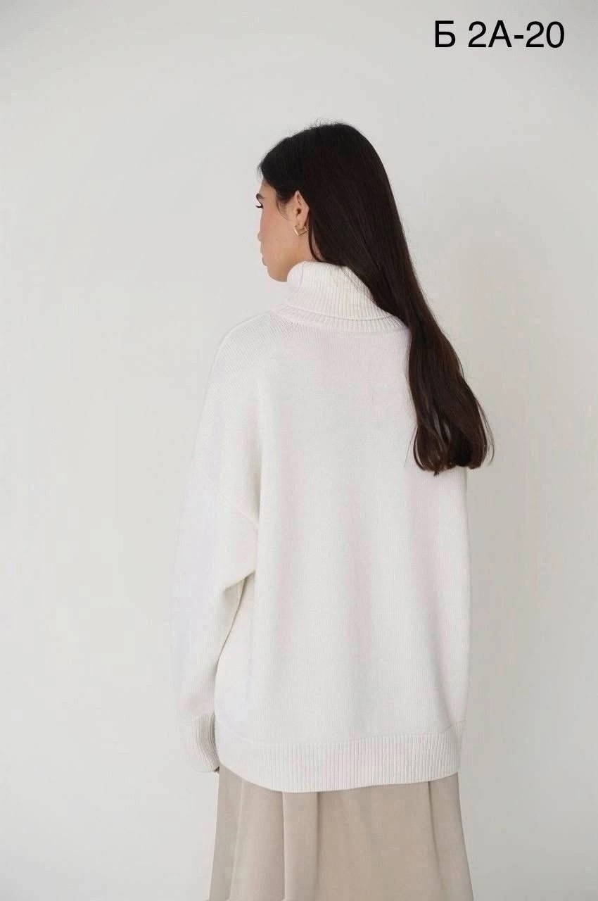 свитер с высоким воротом,свитер женский белый,свитера женские,свитер,свитер удлиненная