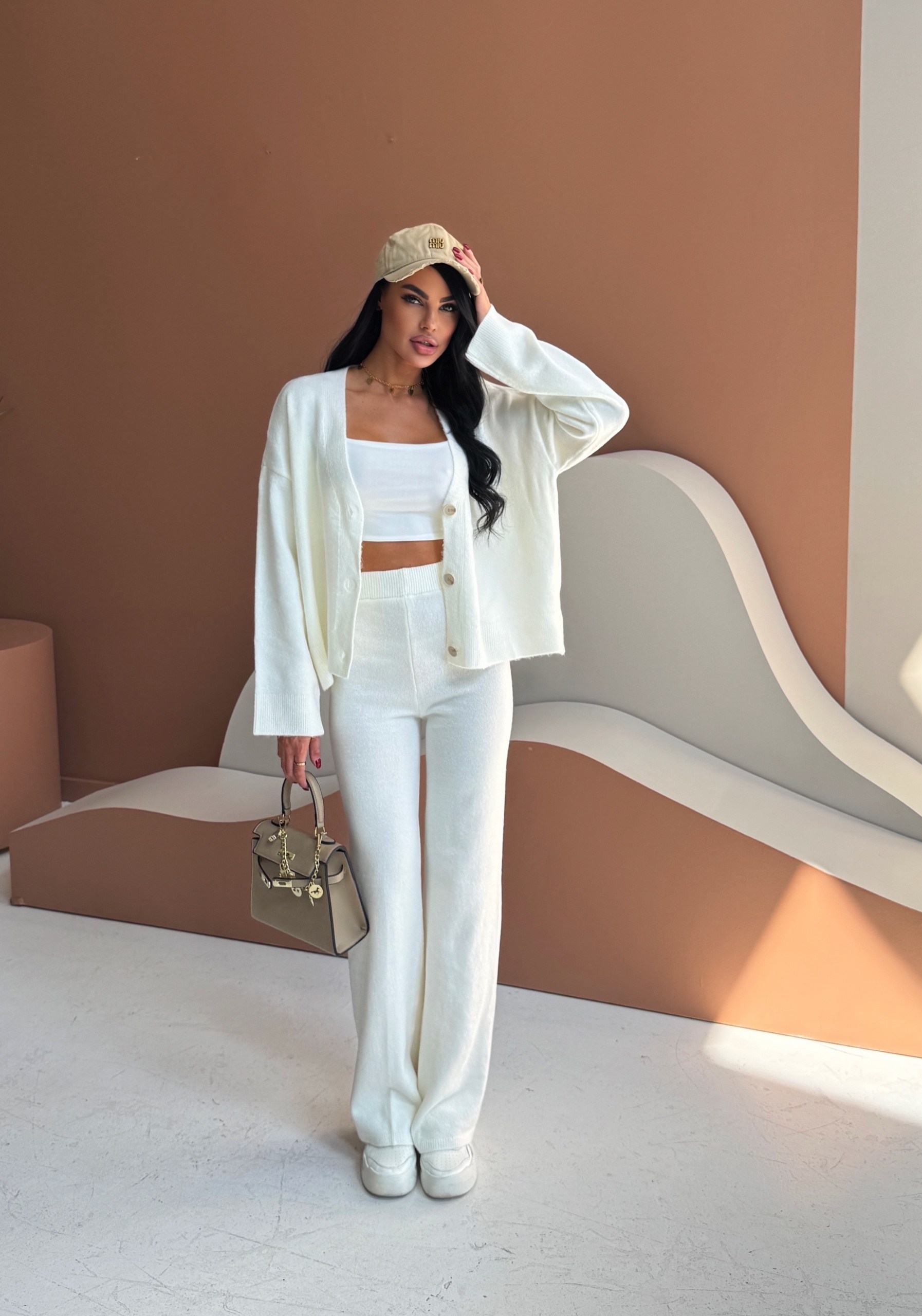 костюмы брючные,трикотажные костюмы,брючный костюм с топом,костюмы женские,женский брючный костюм